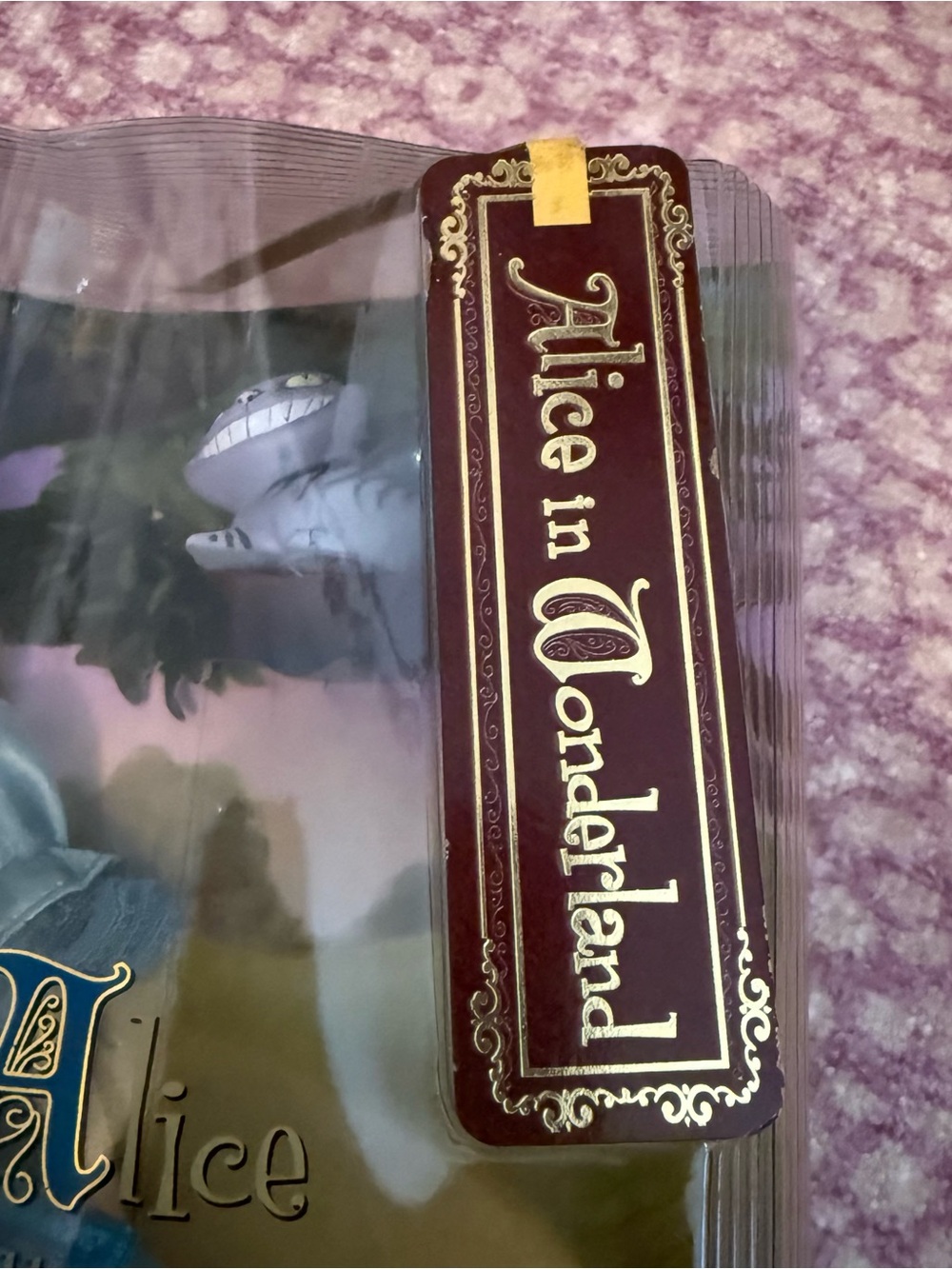 Alice in Wonderland Barbie - Silver Label - Picture 7 of 11